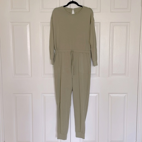 NWT Lovelatte jumpsuit playsuit pajama pj in tea, size S - Picture 1 of 13
